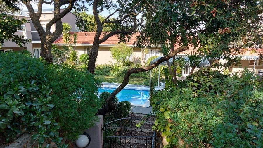 9 Bedroom Property for Sale in Montclair Western Cape